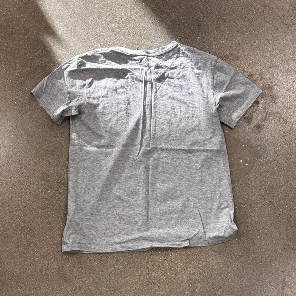 NWOT Burton Women's Burton Classic Short Sleeve Pocket T-Shirt - Picture 7 of 7